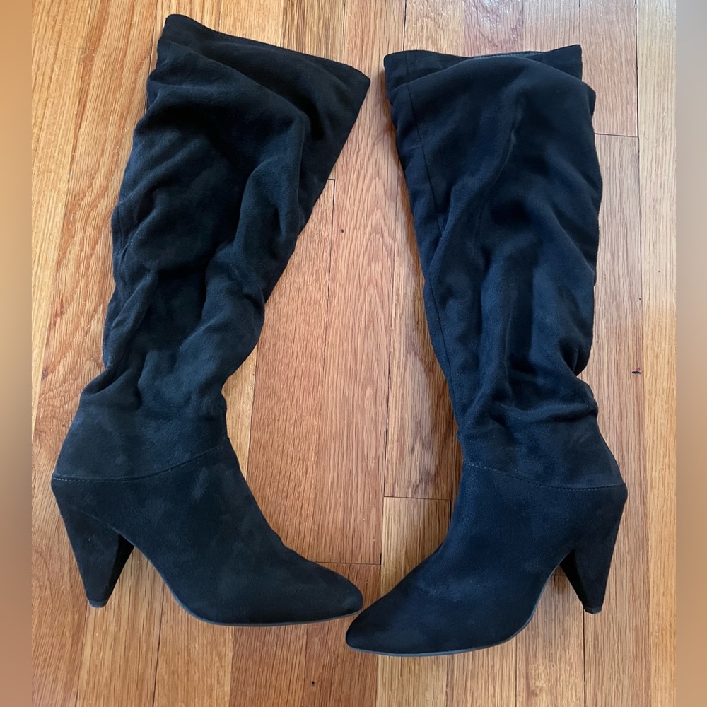 Express, Black Heeled Boots size 7✨